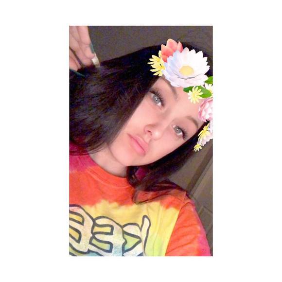 Meet your Posher, Alexis - Picture 1 of 1